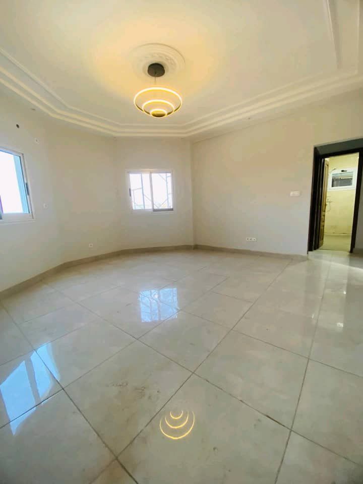 Studio à louer, Odza, Yaoundé 