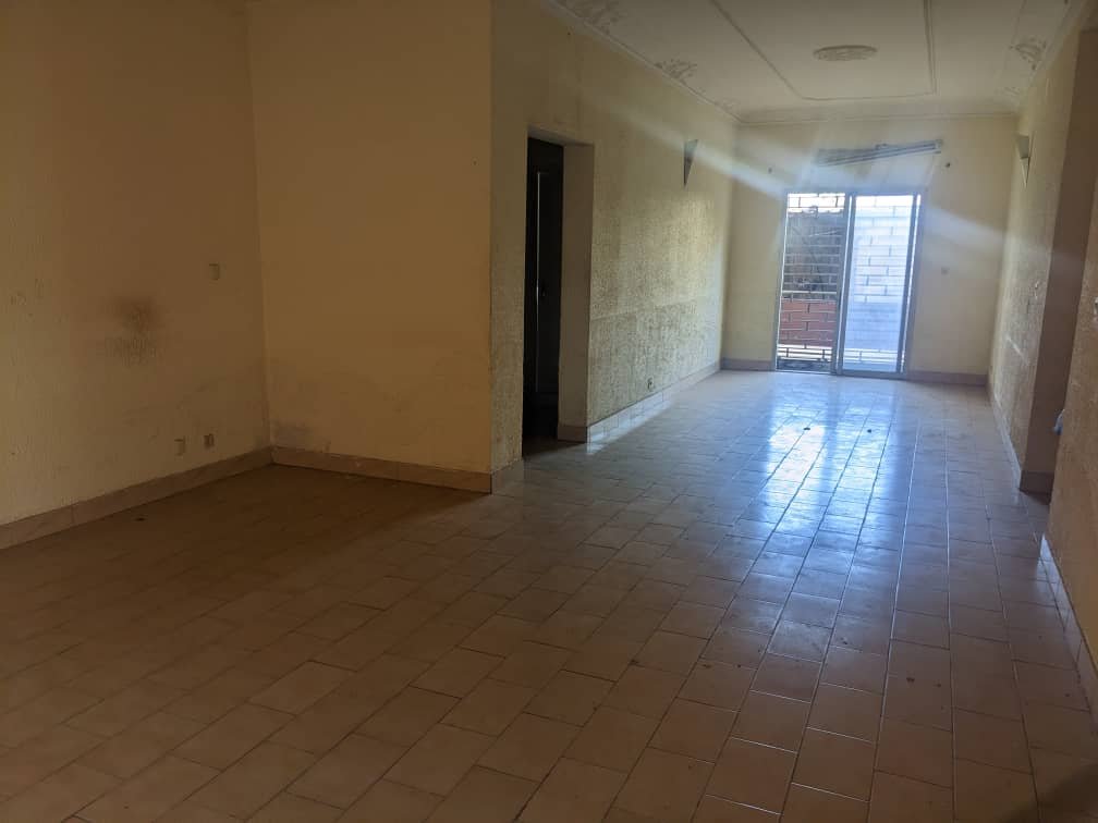 Appartement à louer, Bastos, Yaoundé  