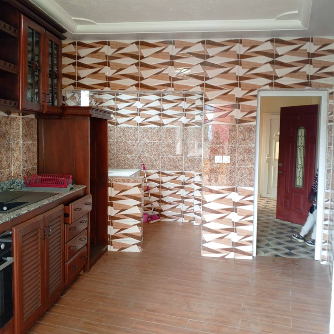Appartement  à louer, Golf, Yaoundé 