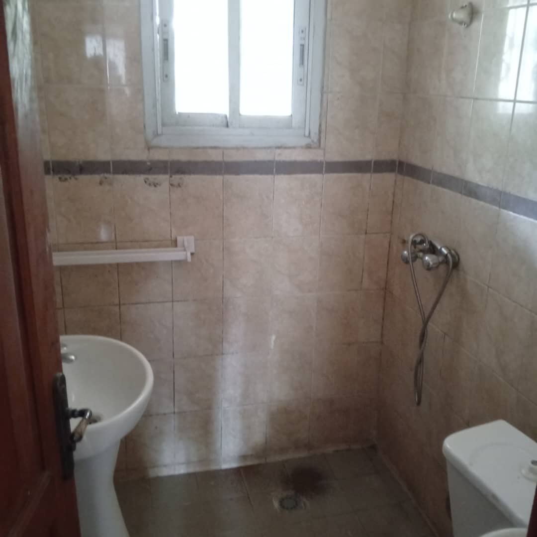 Appartement à louer, Bastos, Yaoundé 