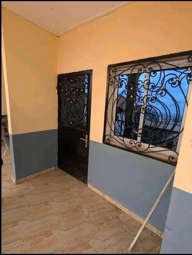 Studio moderne à louer, Etoudi, Yaoundé 