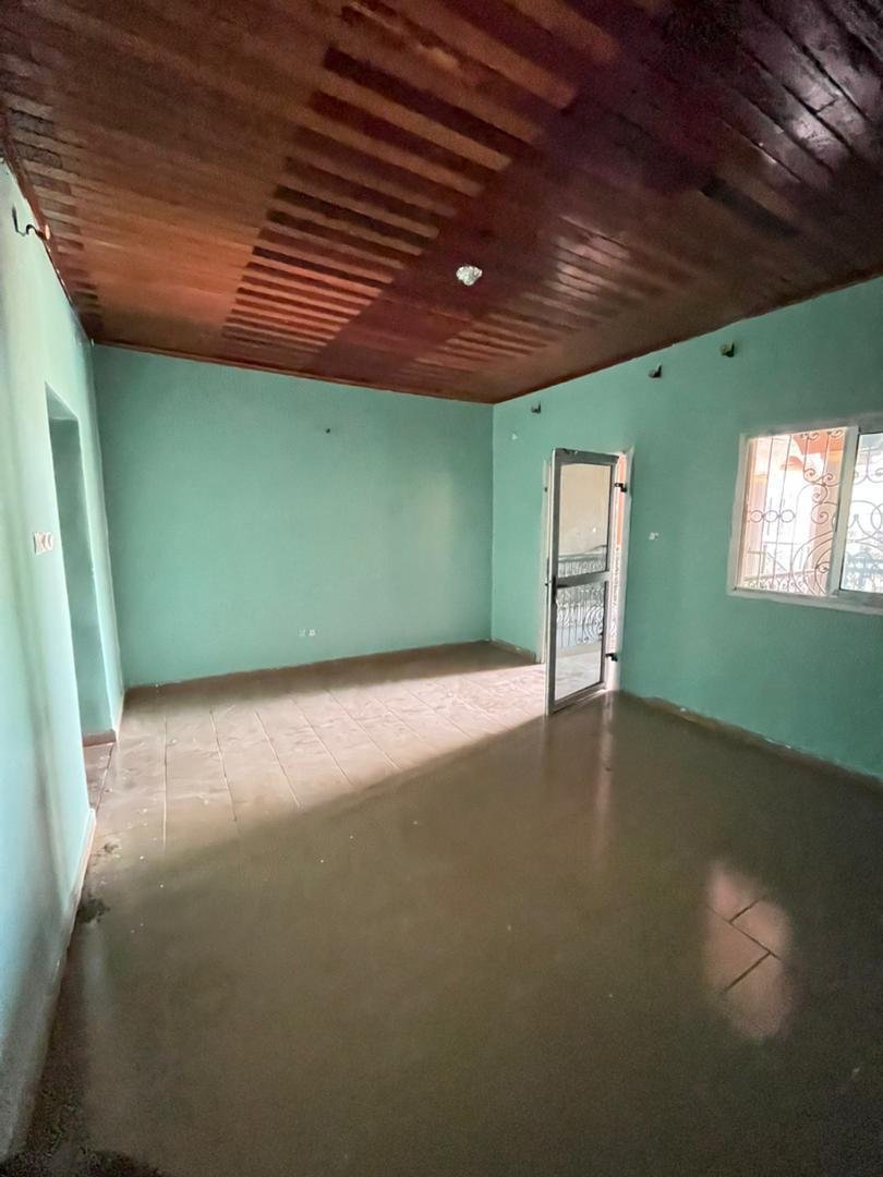 Studio à louer, Emana, Yaoundé 