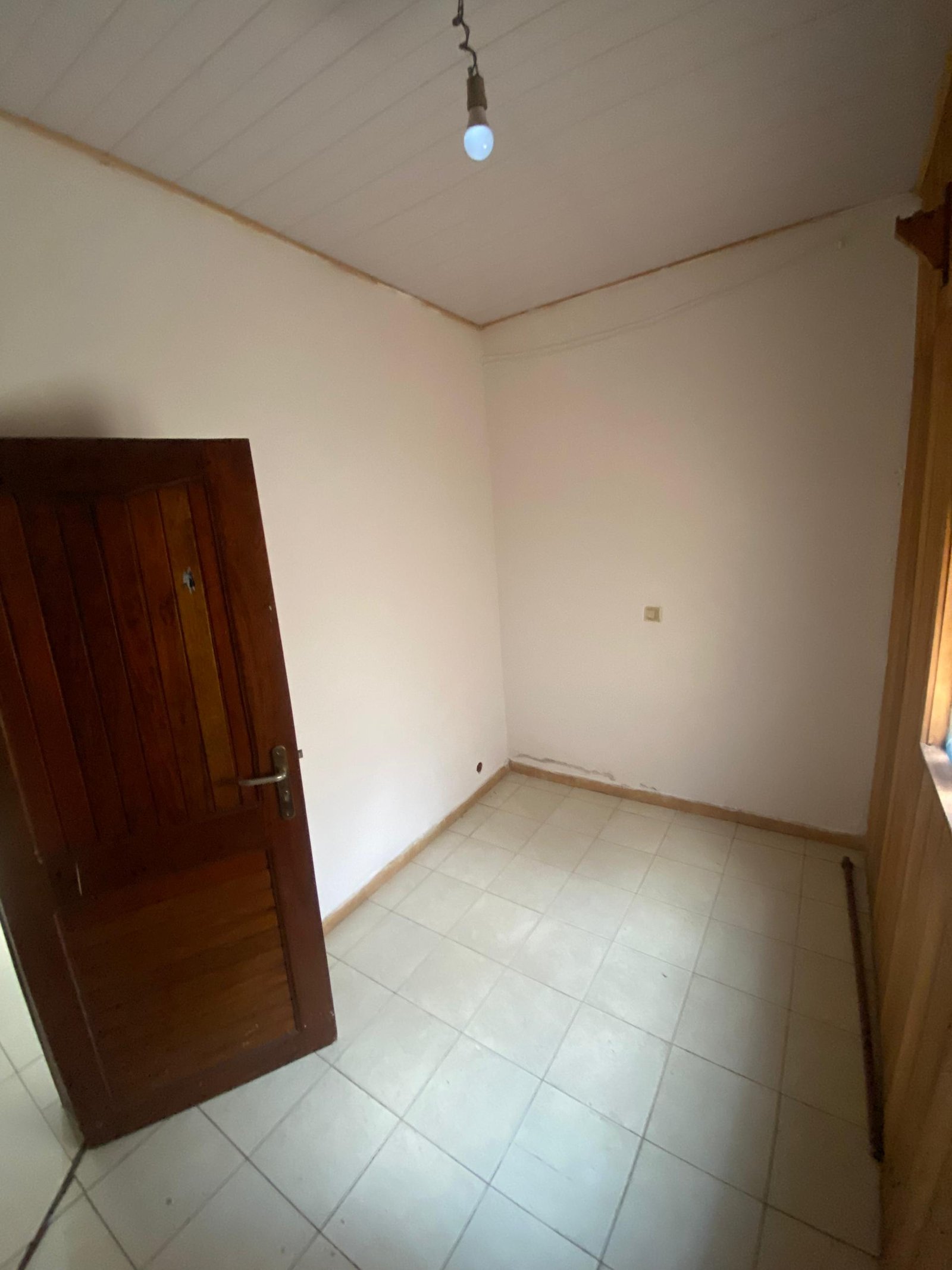 Duplex à Louer, Obili, Yaoundé  