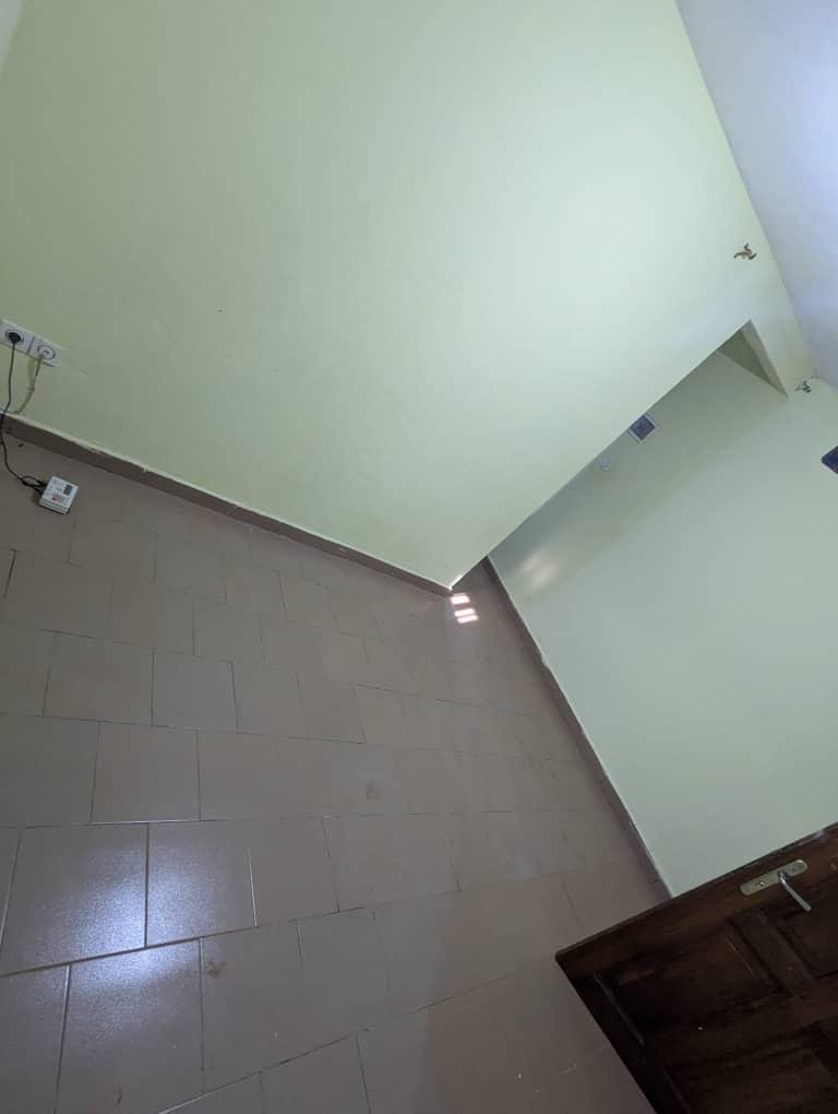 Studio à louer, Etoudi, Yaoundé 