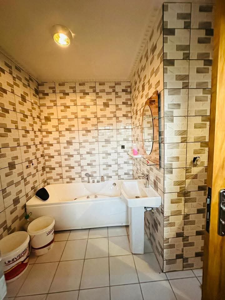 Duplex à louer, Odza, Yaoundé 