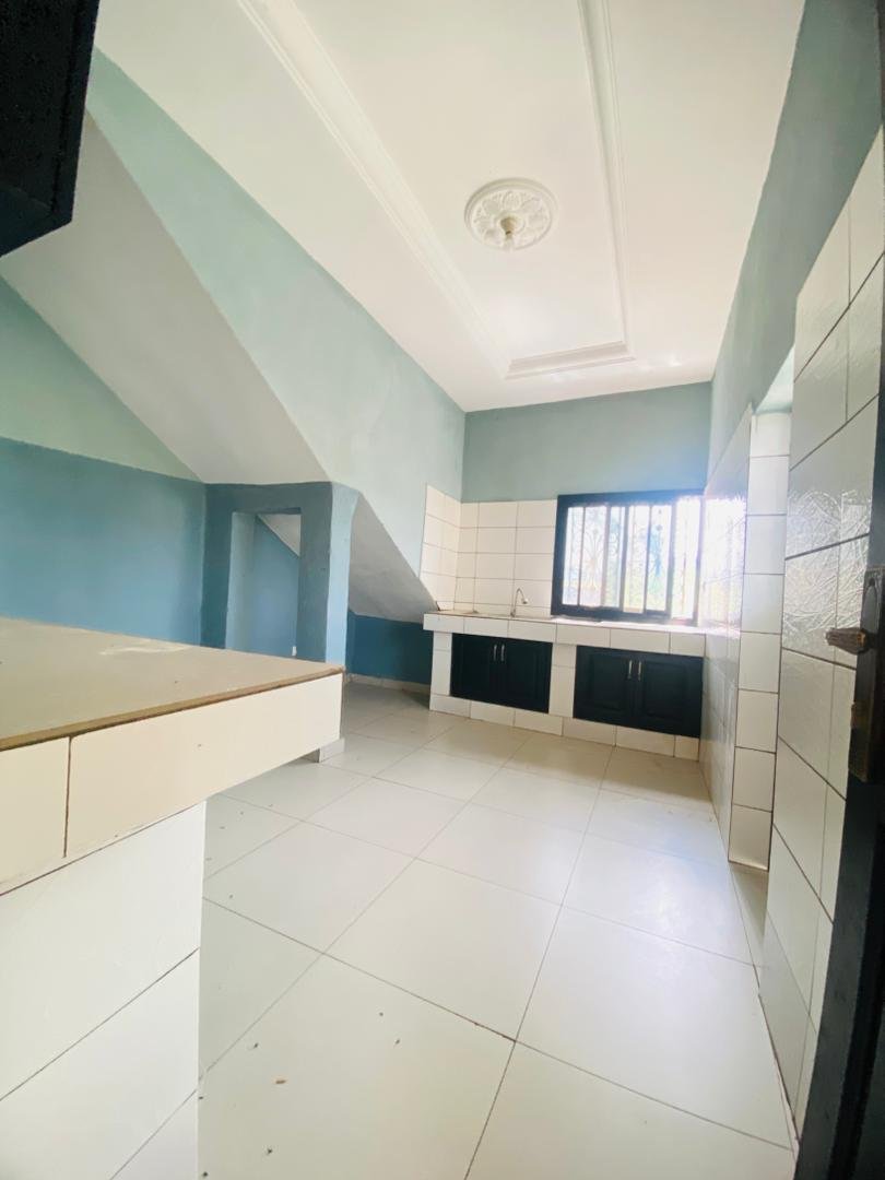 Appartement moderne à louer, Odza, Yaoundé 