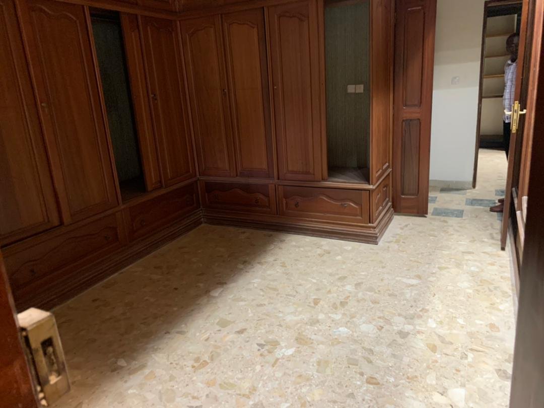 Duplex à louer, Golf, Yaoundé 