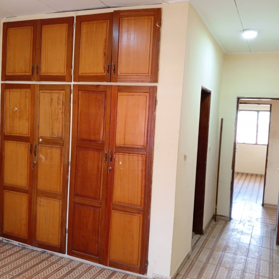 Appartement à louer, Hippodrome, Yaoundé 