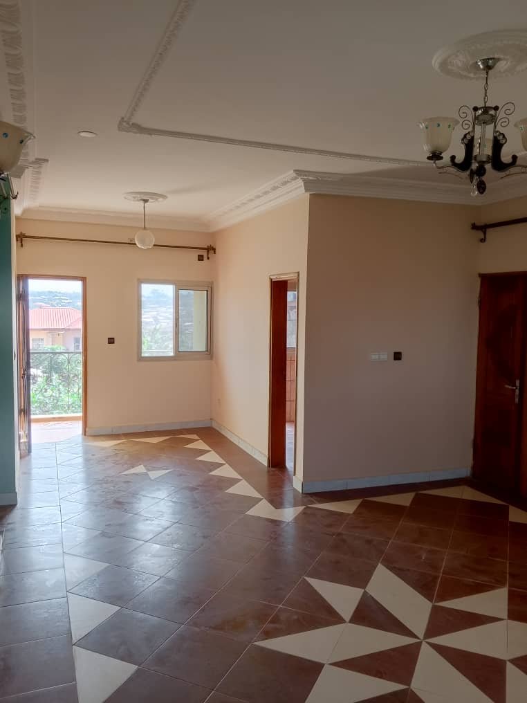 Appartement à louer, Mimboman, Yaoundé 