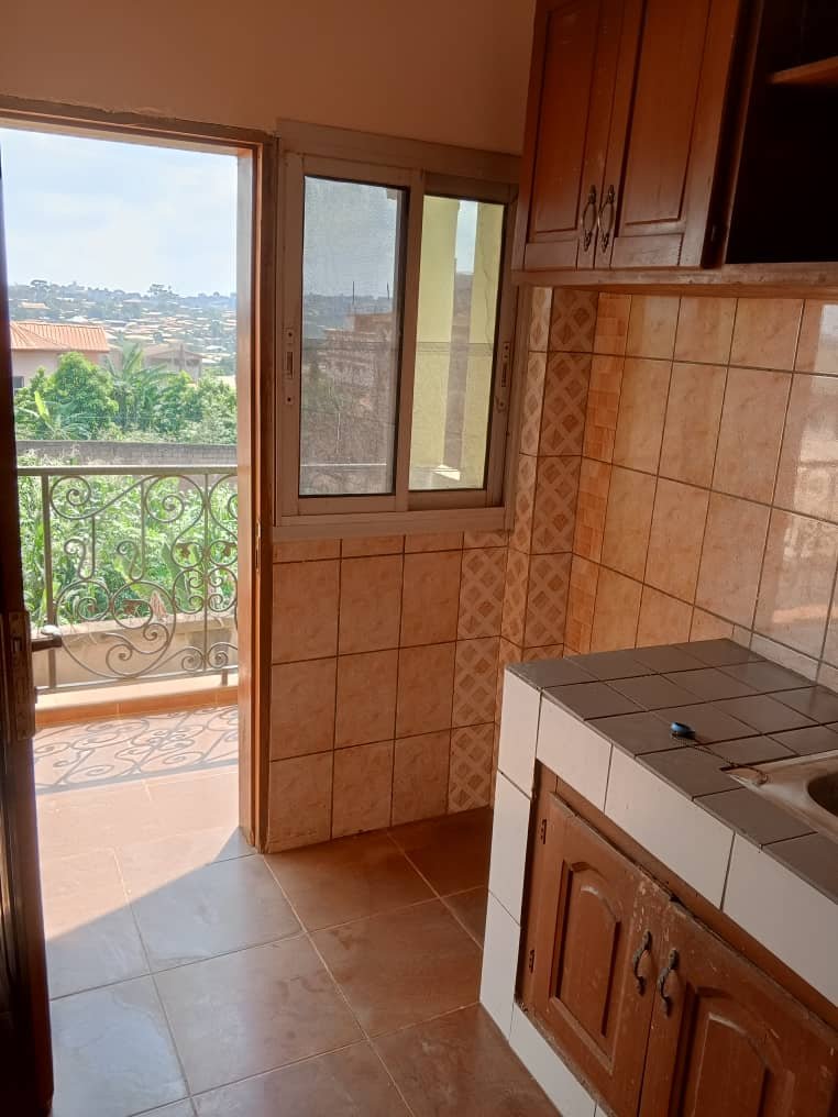 Appartement à louer, Mimboman, Yaoundé 