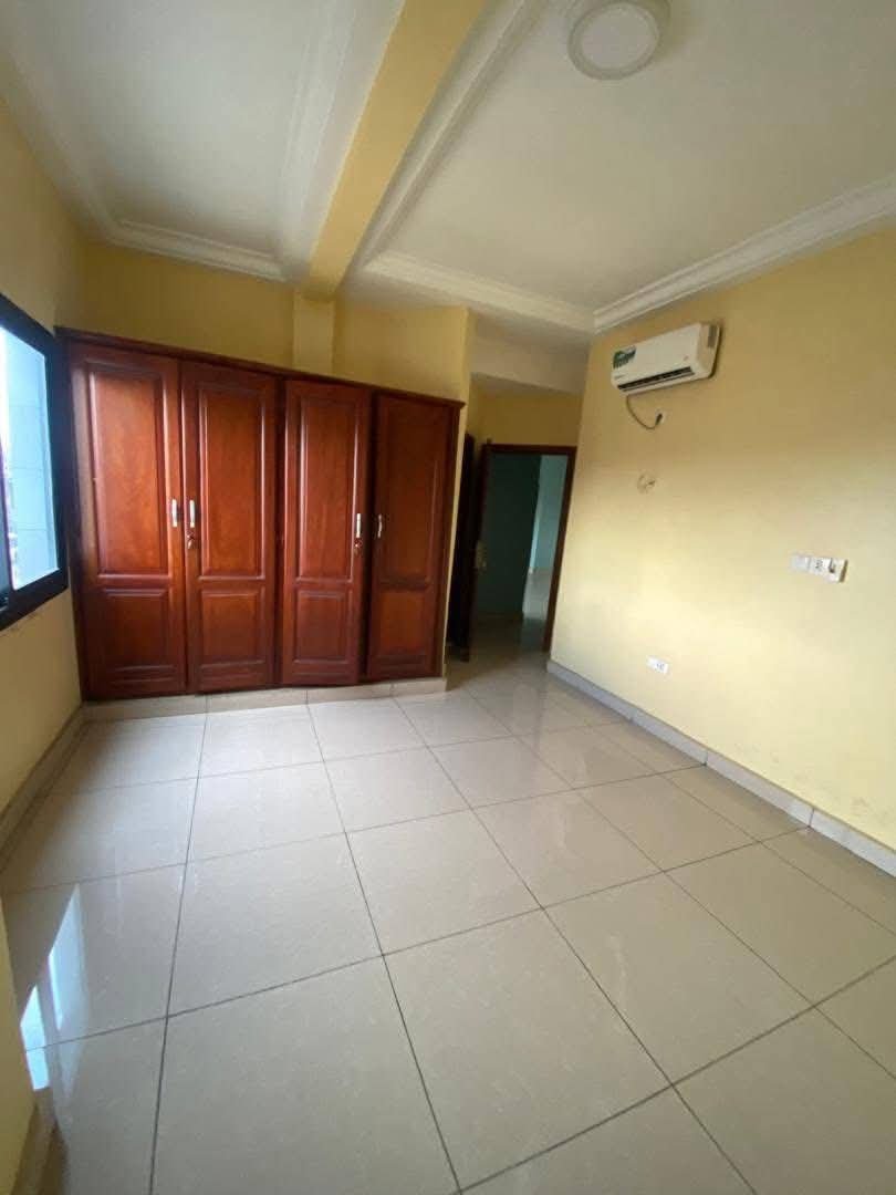 Appartement à louer, Akwa, Douala