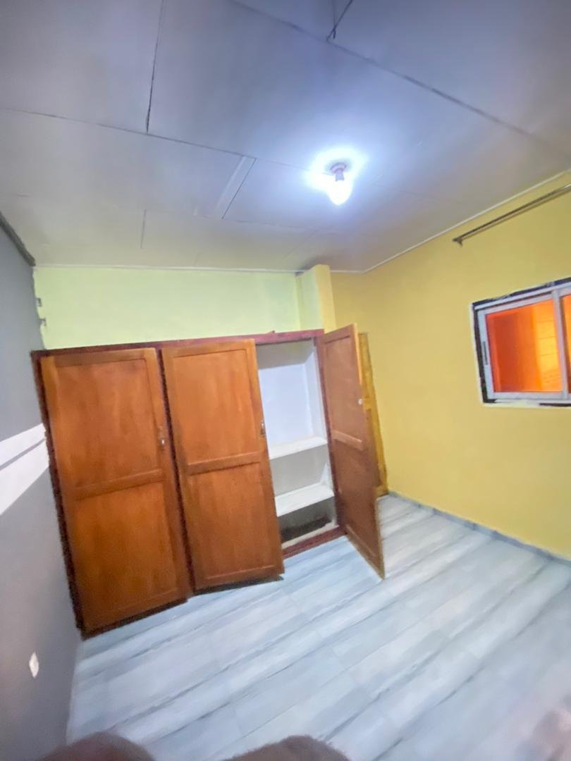 Studio moderne à louer, Etoudi, Yaoundé 
