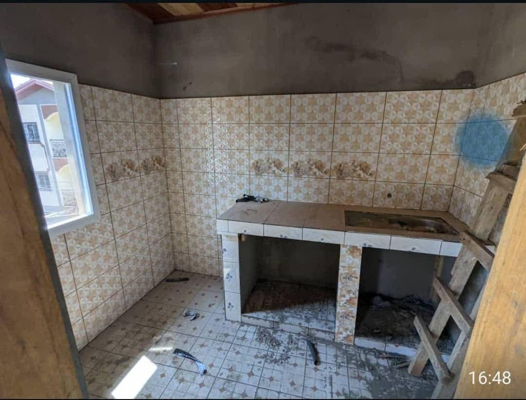 Studio à louer, Santa Barbara, Yaoundé 