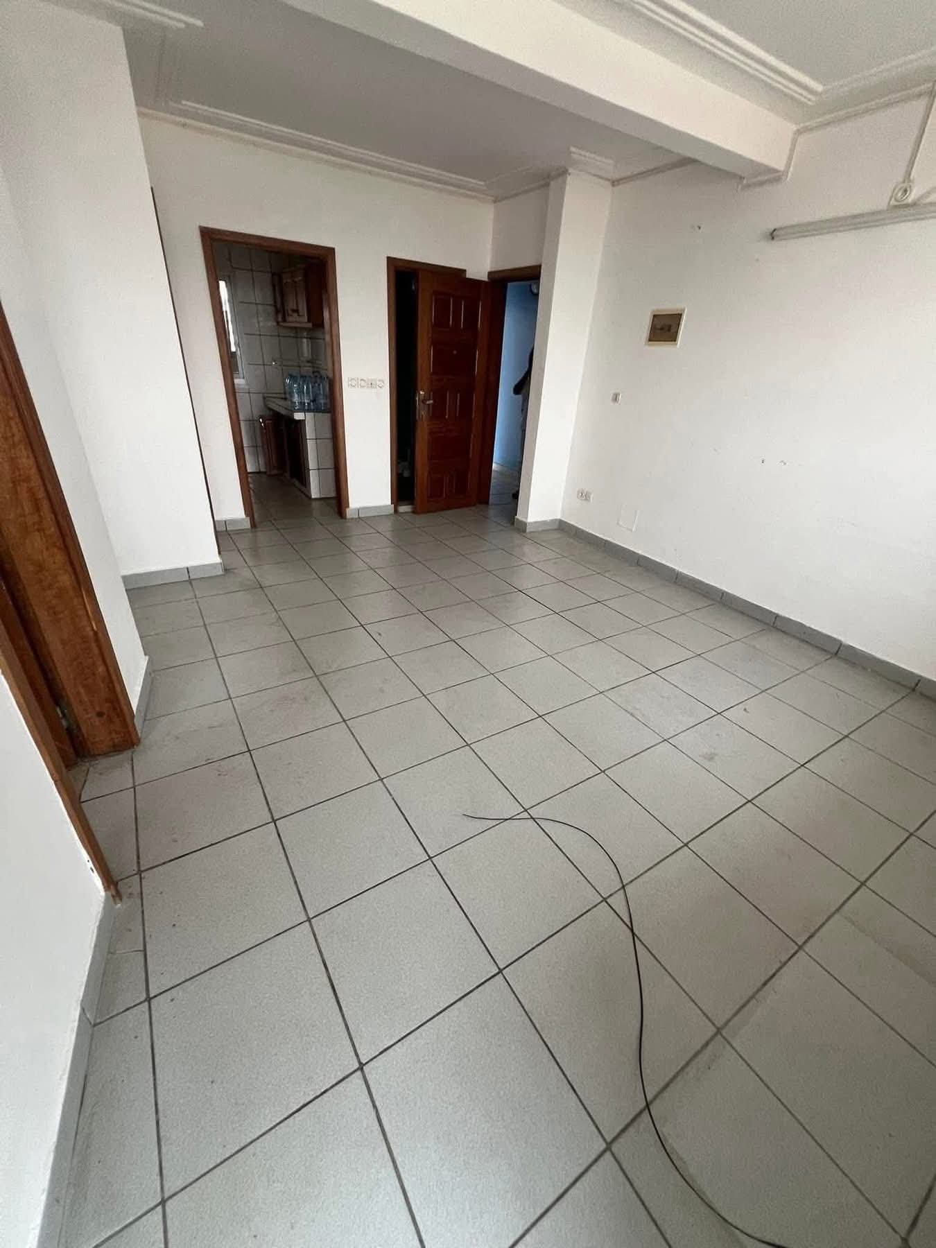 Appartement à louer, Akwa, Yaoundé 