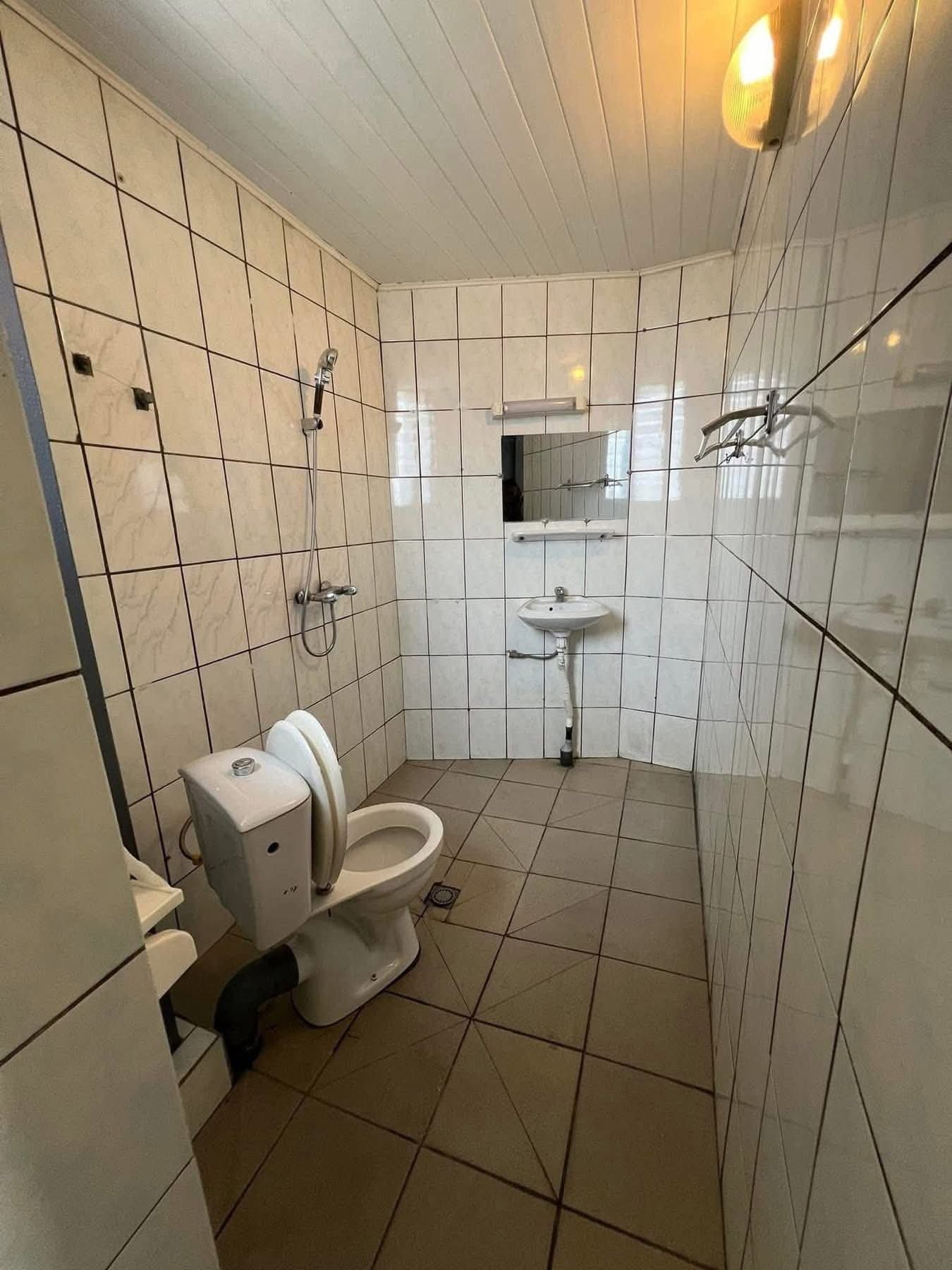 Appartement à louer, Akwa, Yaoundé 