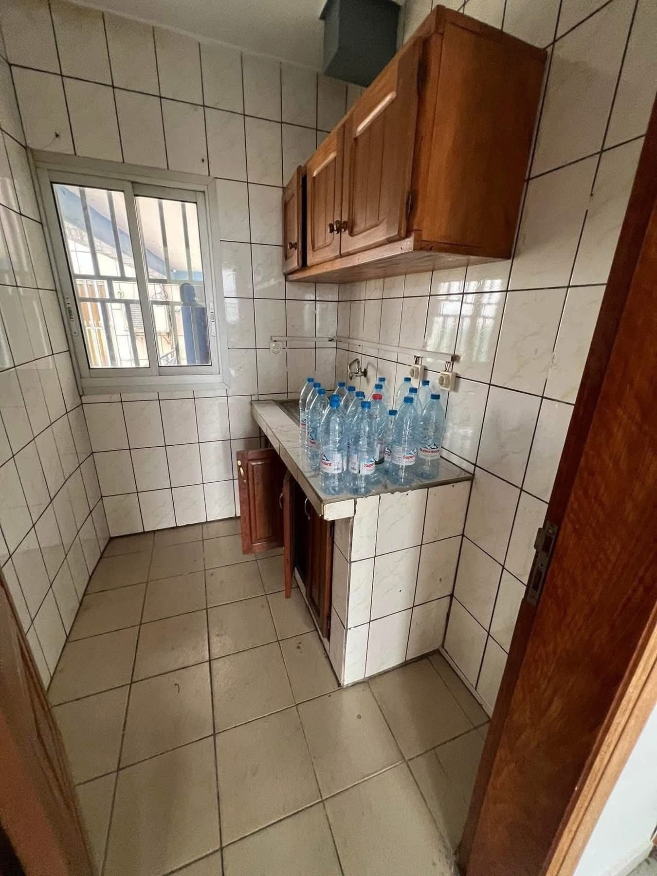 Appartement à louer, Akwa, Yaoundé 