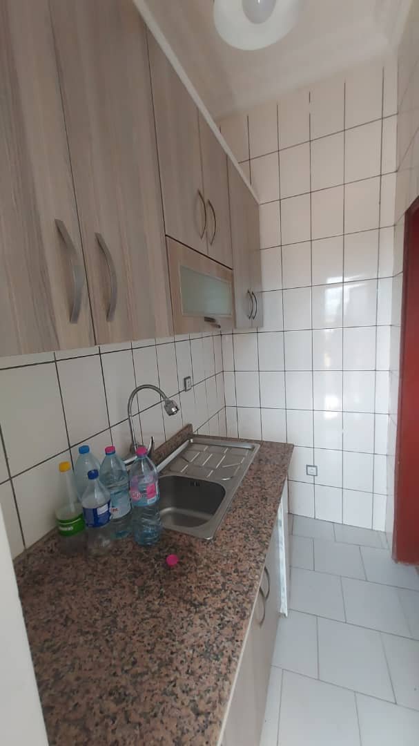 Studio à louer, Odza, Yaoundé 
