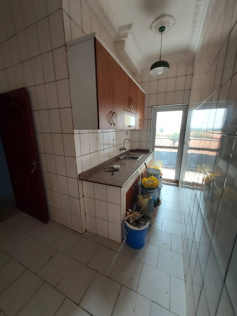 Studio à louer, Odza, Yaoundé 