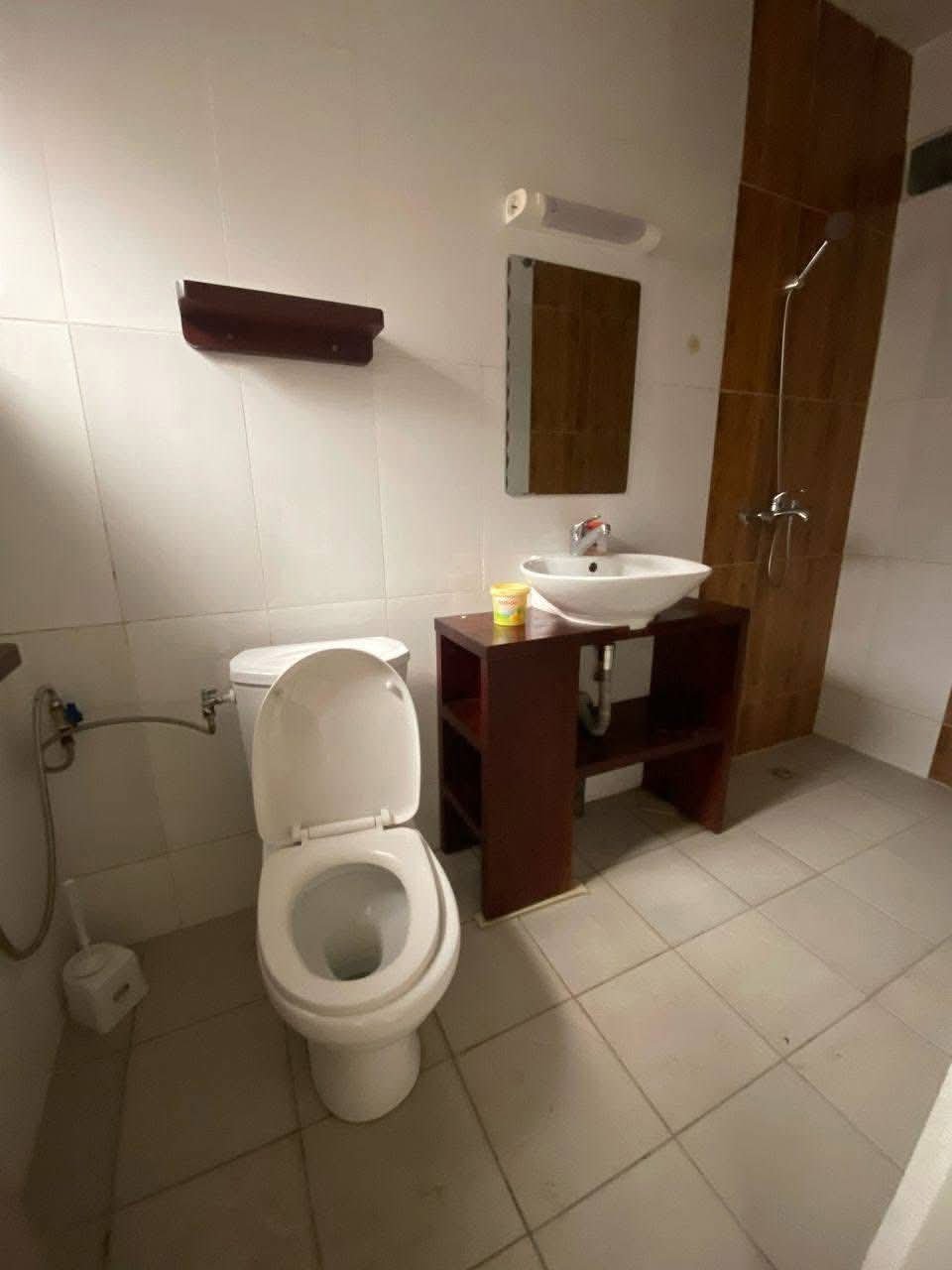 Villa à louer, Bonanloka, Douala 