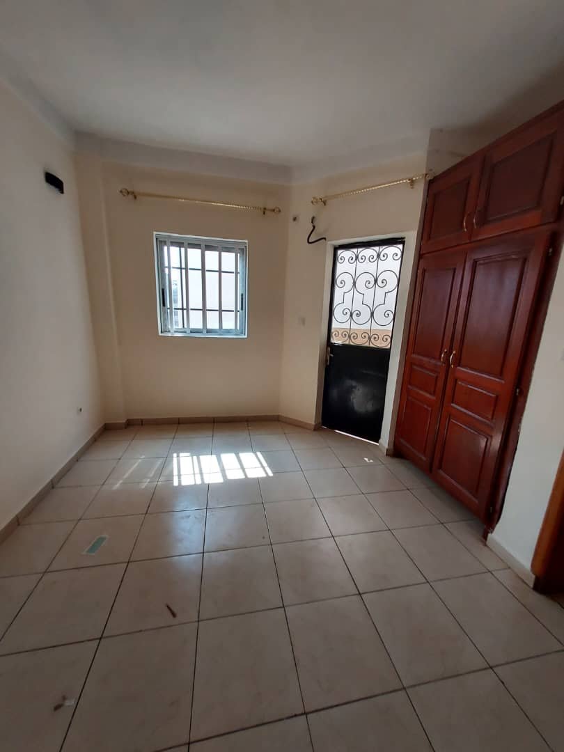 Appartement à louer, Omnisport, Yaoundé 