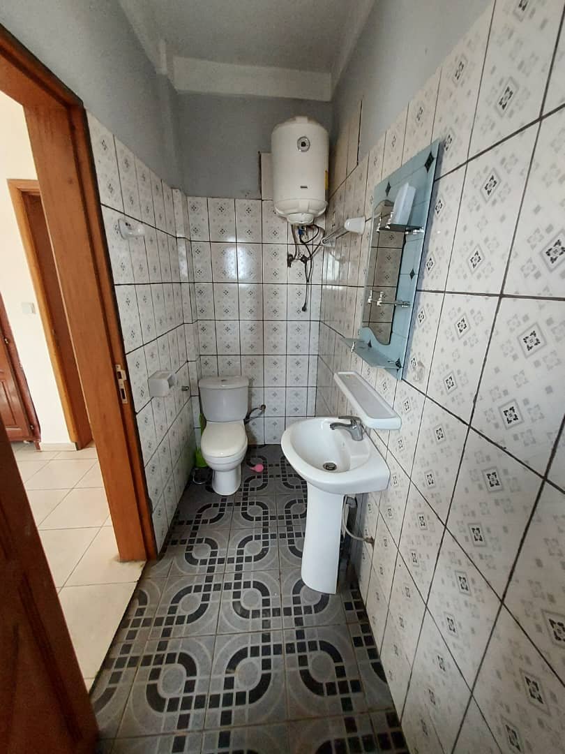 Appartement à louer, Omnisport, Yaoundé 