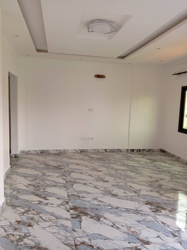Appartement moderne à louer, Omnisport, Yaoundé 