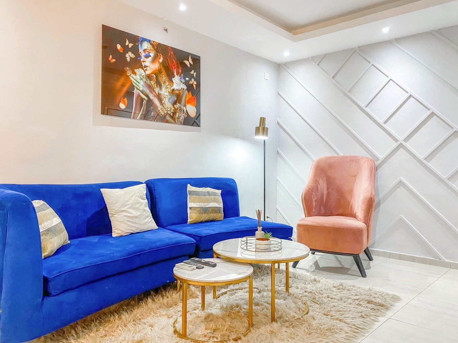 Studio meublé à louer, Bonapriso, Douala  