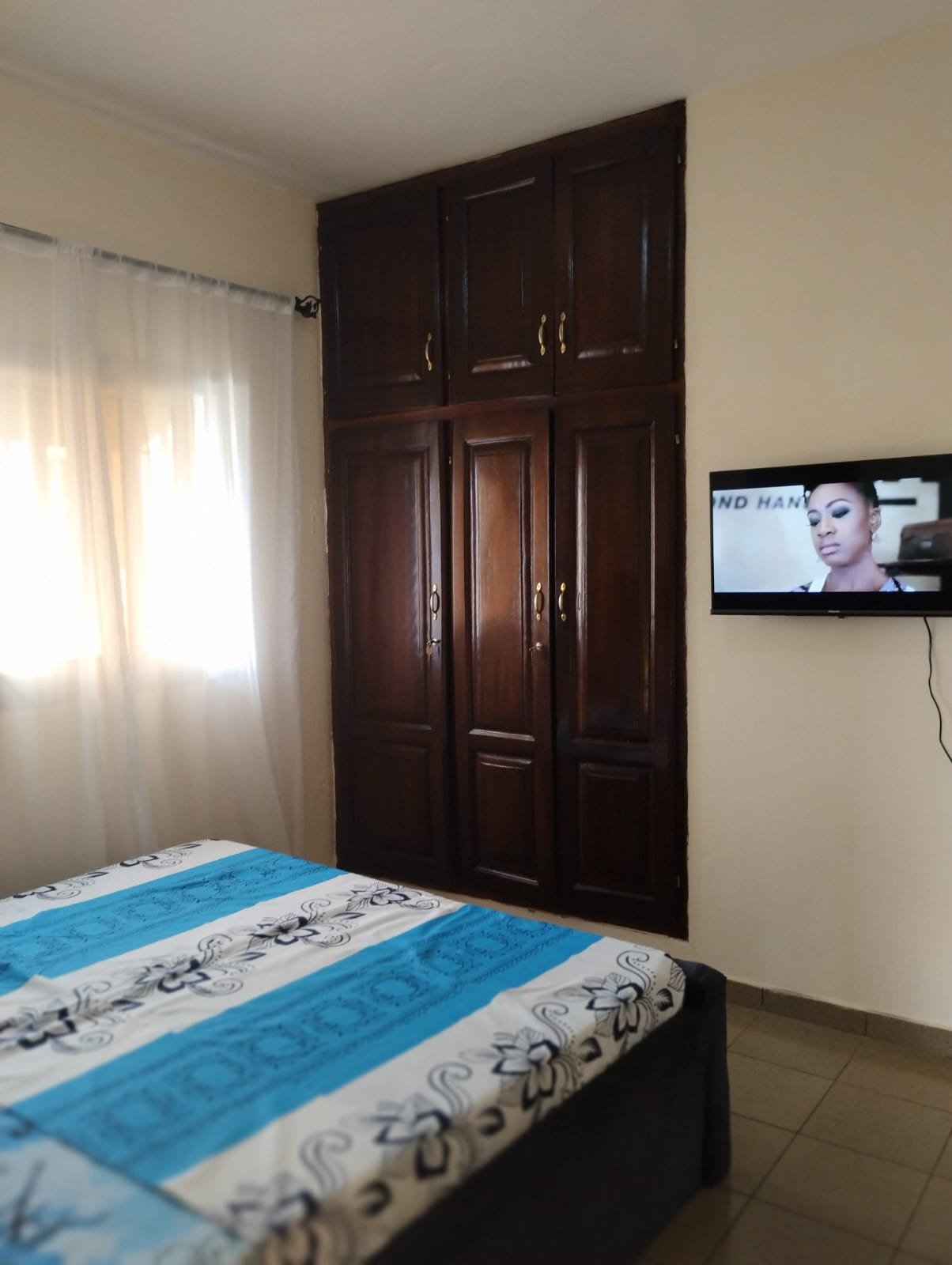 Chambre meublée dans la maison 🏠