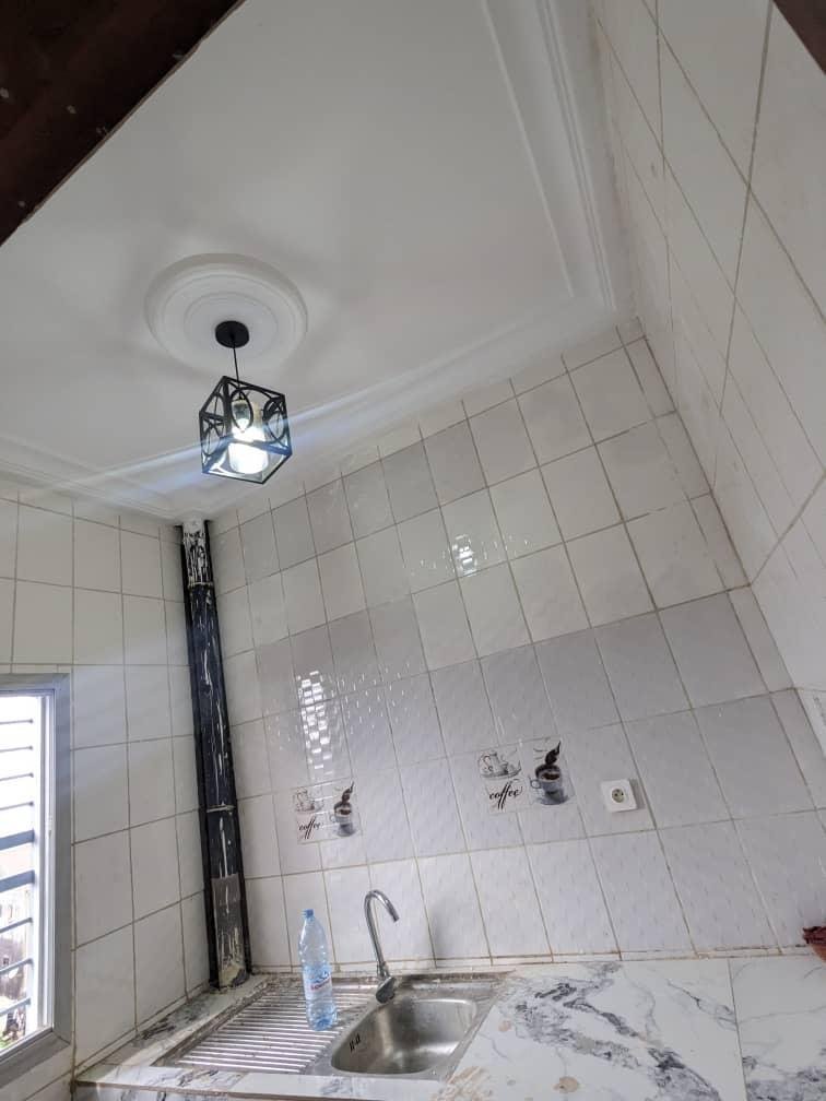 Studio à louer, Nkolmesseng, Yaoundé 