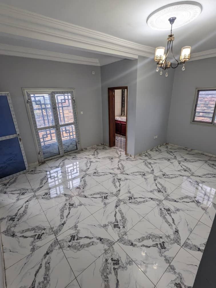 Studio à louer, Nkolmesseng, Yaoundé 
