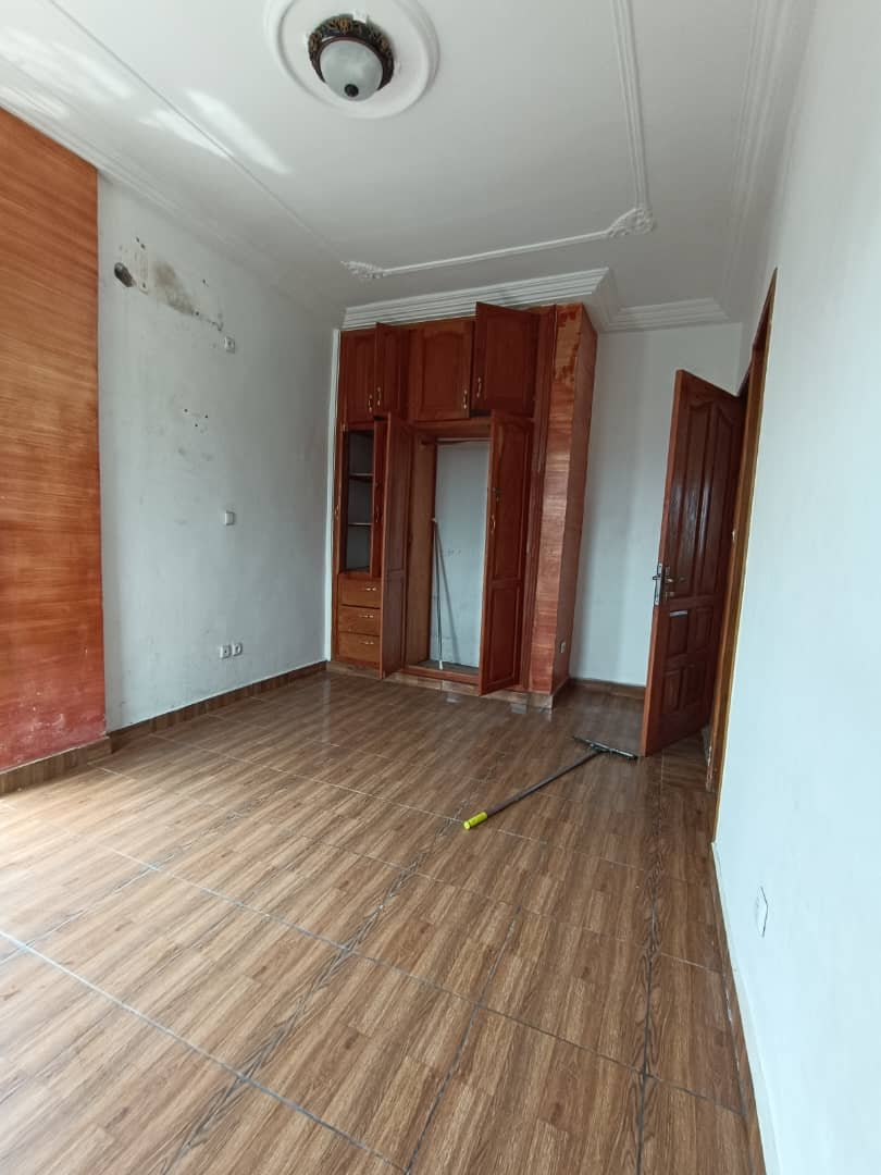 Appartement à louer, Deido, Douala