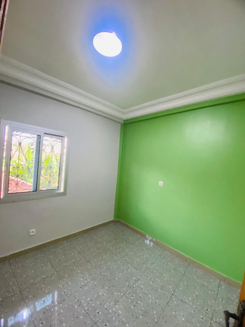 Studio à louer, Odza, Yaoundé 