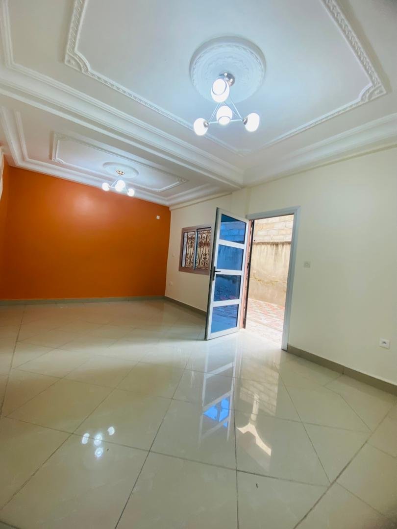 Appartement à louer, Odza, Yaoundé 