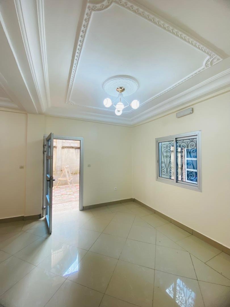 Appartement à louer, Odza, Yaoundé 