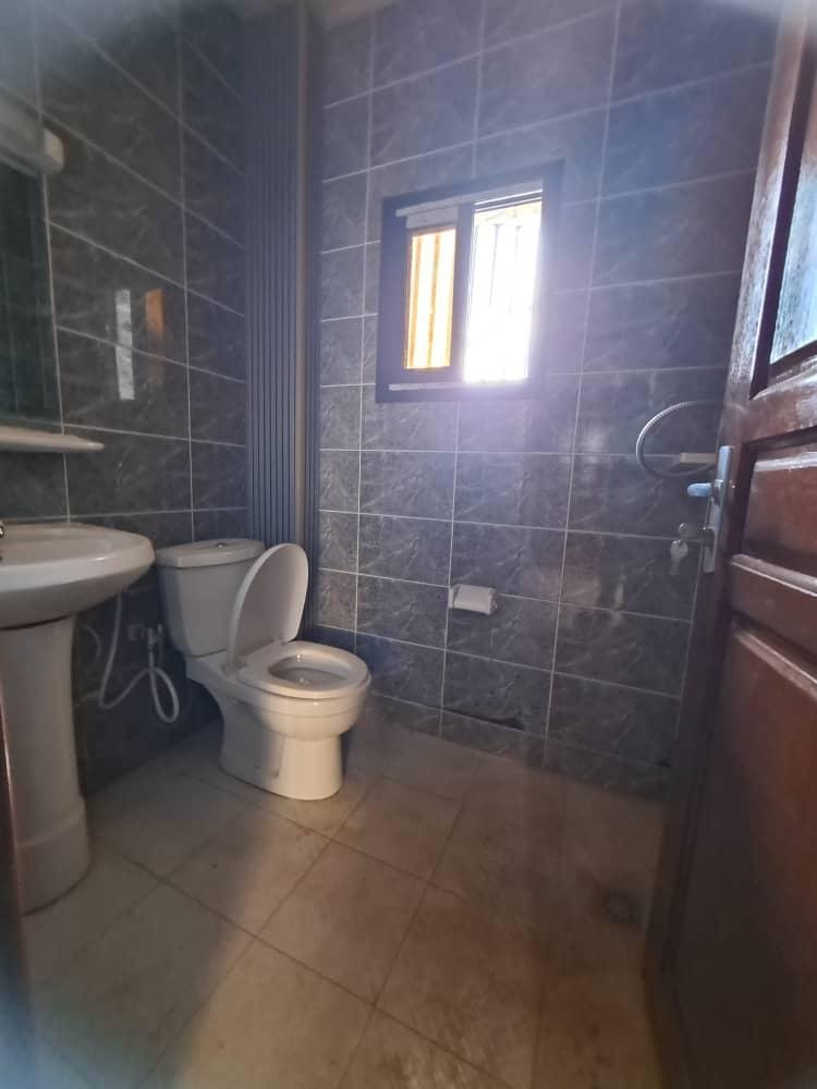 Studio à louer, Tsinga Village, Yaoundé 