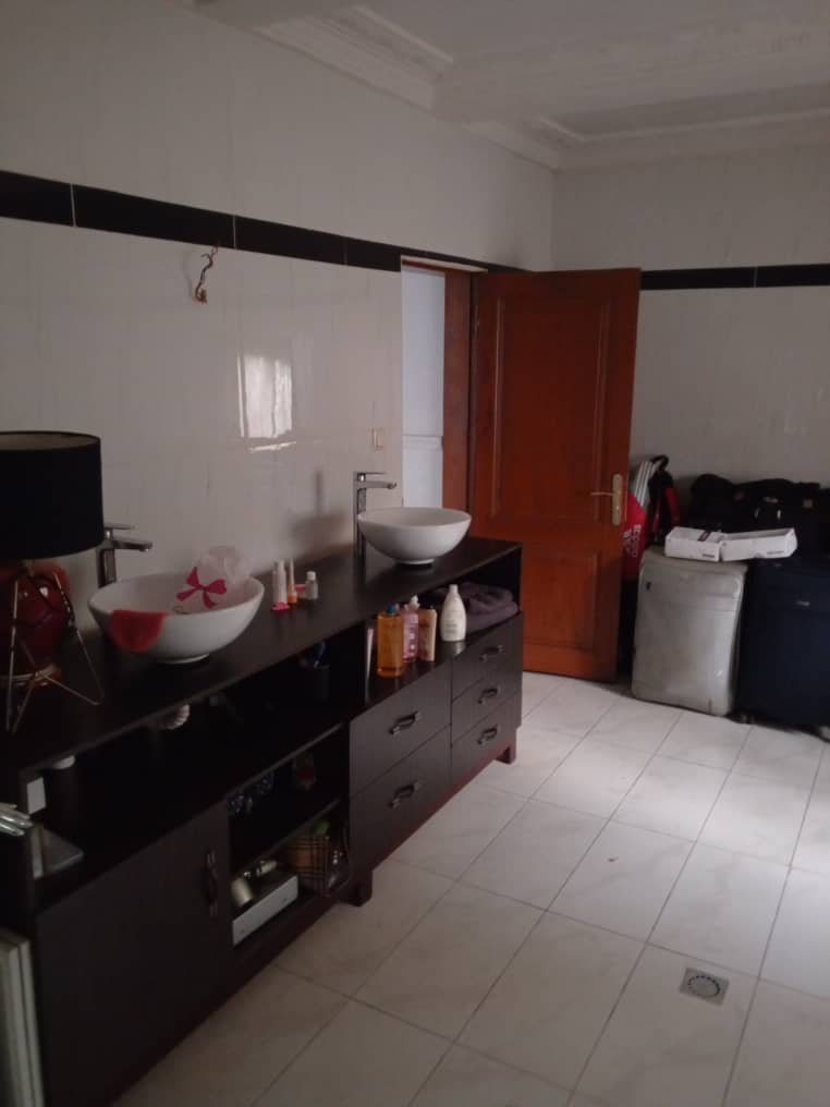 Duplex à vendre, Nkoabang, Yaoundé 