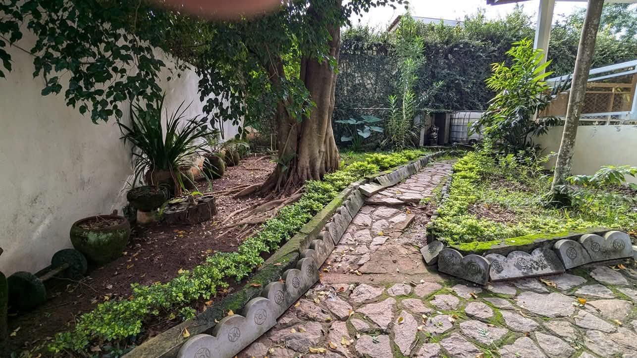 Duplex à louer, Bastos, Yaoundé