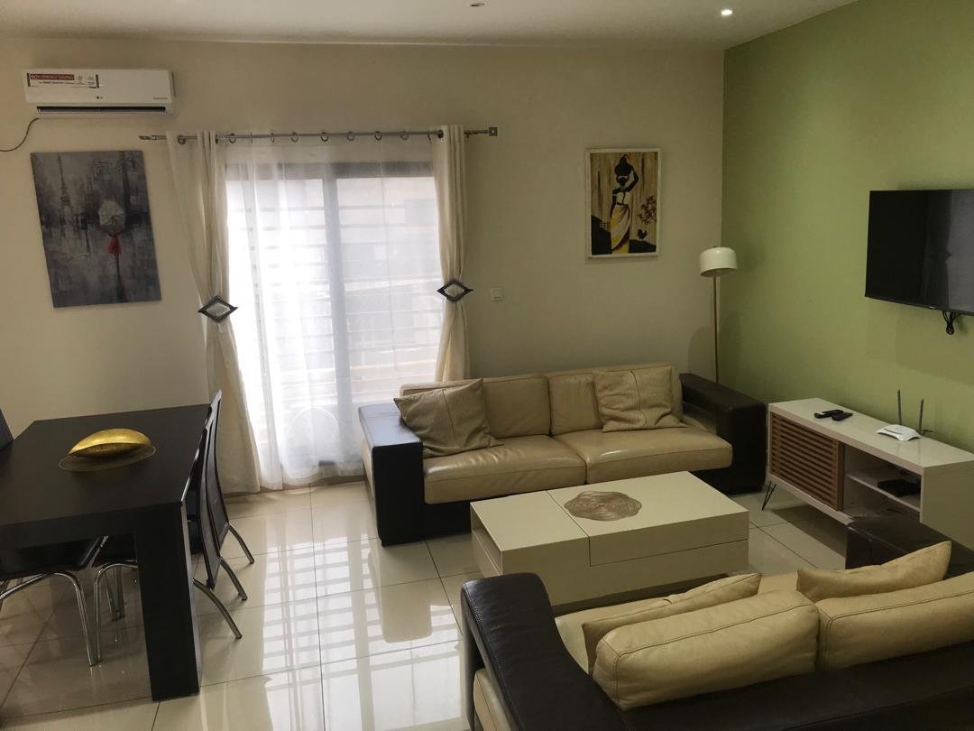 Appartement meublé à louer, Omnisport, Yaoundé 