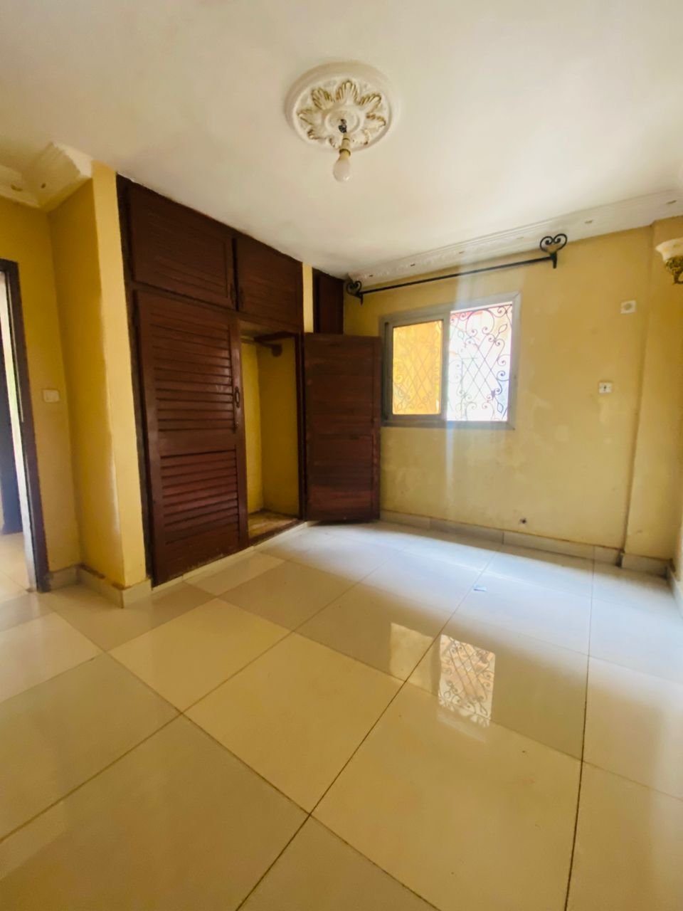Studio à louer, parcours Vita, Yaoundé 