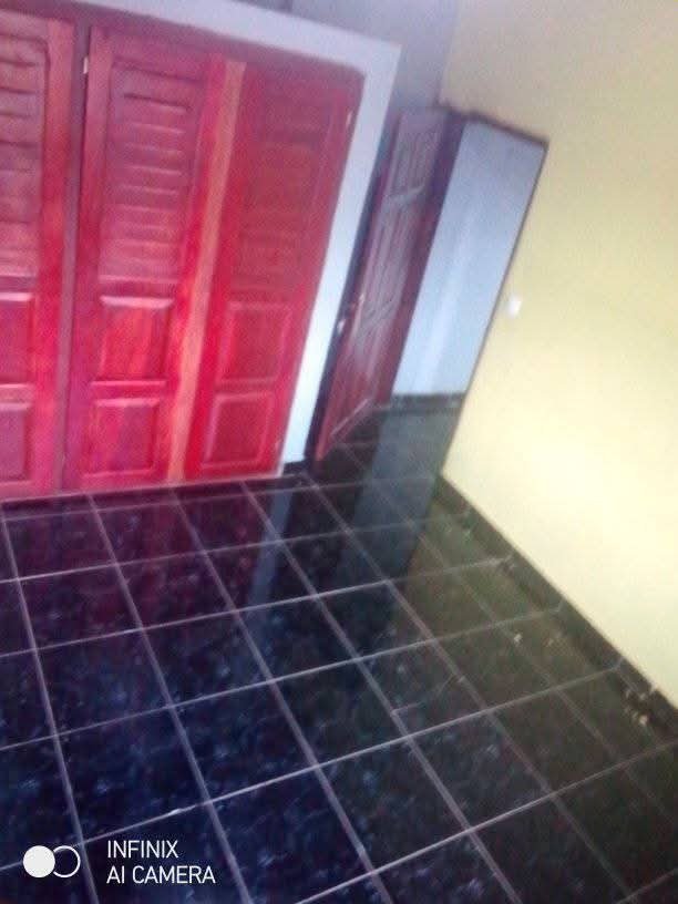 Studio à louer, Mendong, Yaoundé 