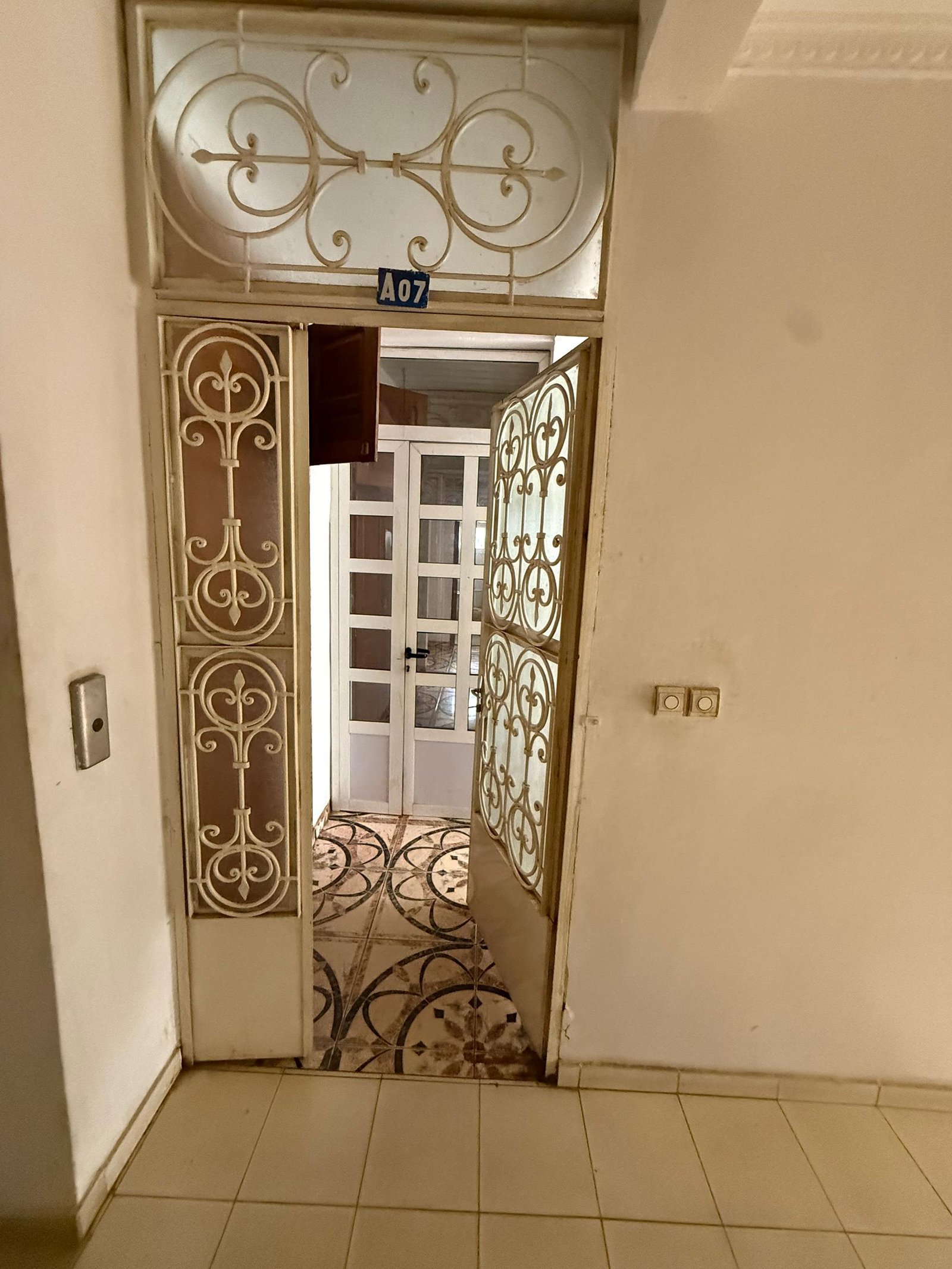 Appartement à louer, Bastos, Yaoundé 