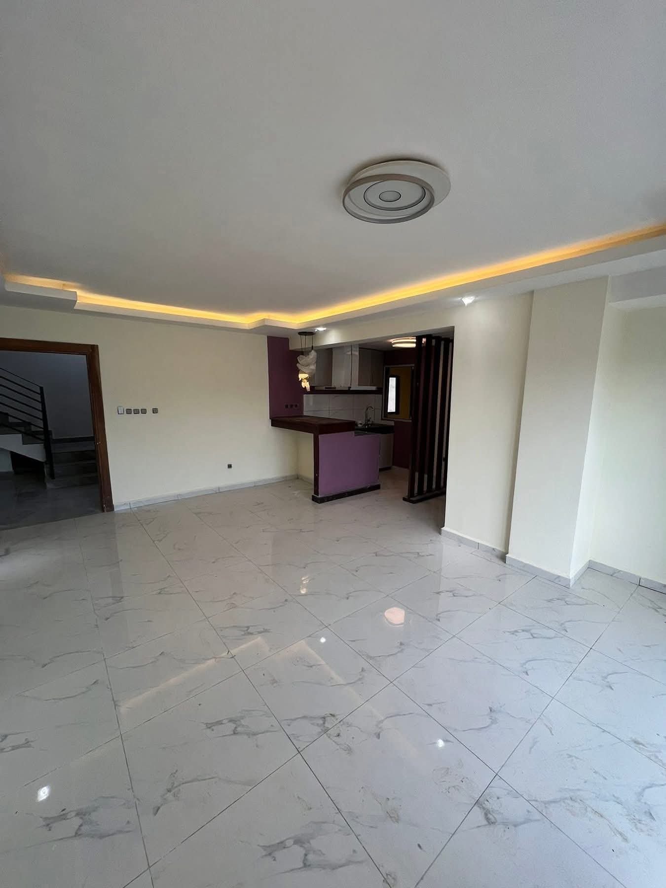 Appartement à louer, Makepe, Douala 