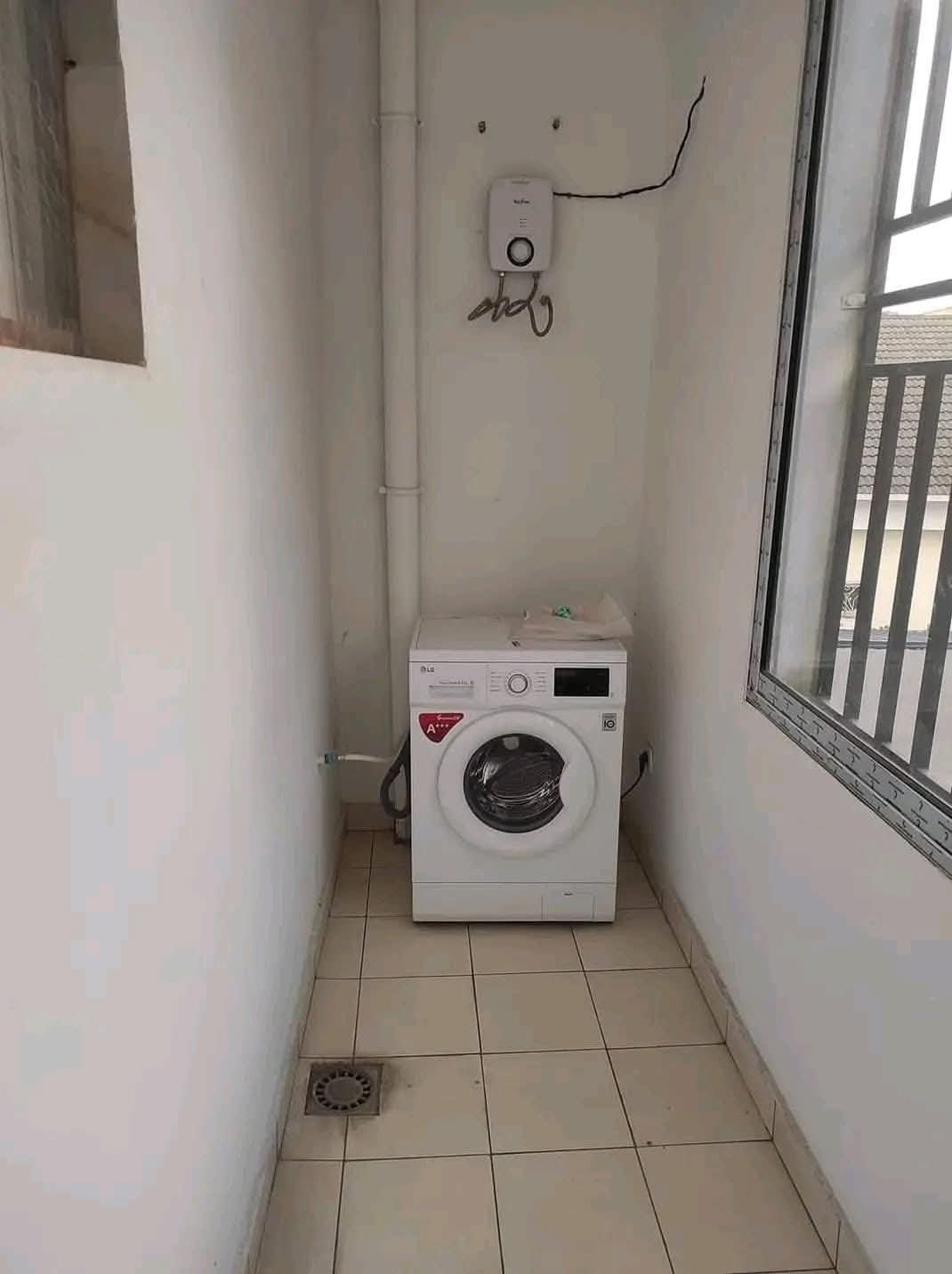 Appartement, à louer, Bonapriso