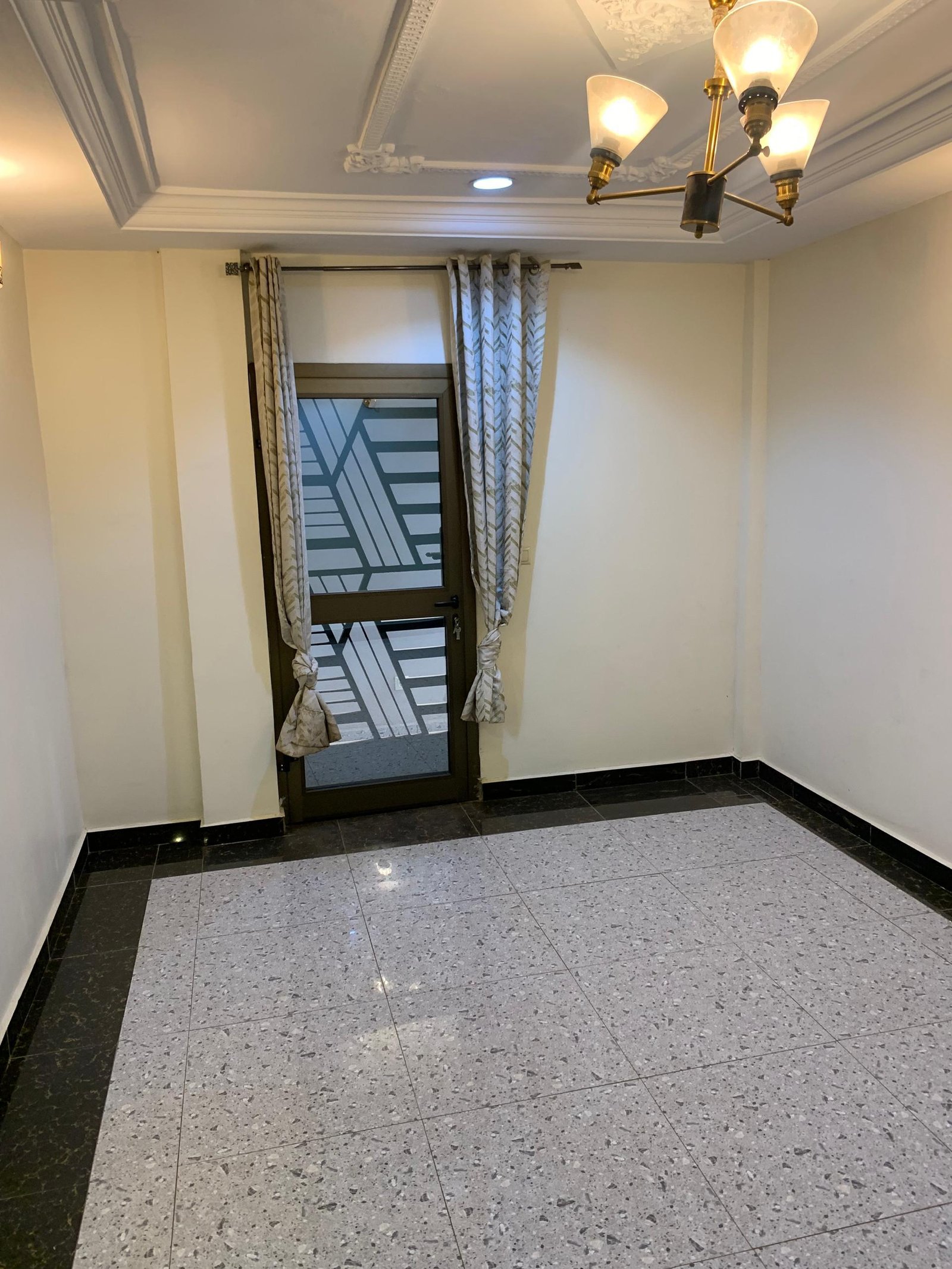 Appartement à louer, Fouda, Yaoundé