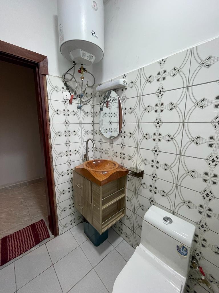 Studio meublé à louer, Odza, Yaoundé