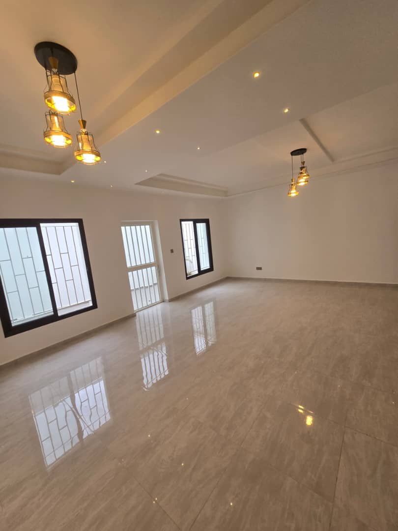 Complexe à vendre, Yassa, Douala