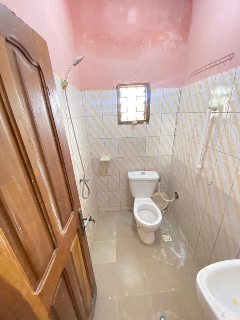 Studio moderne à louer, Obobogo, Yaoundé
