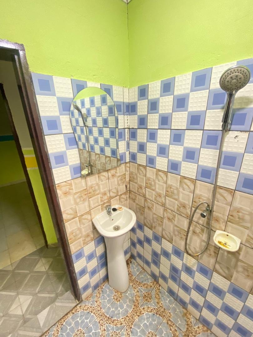 Studio moderne à louer, Simbock, Yaoundé