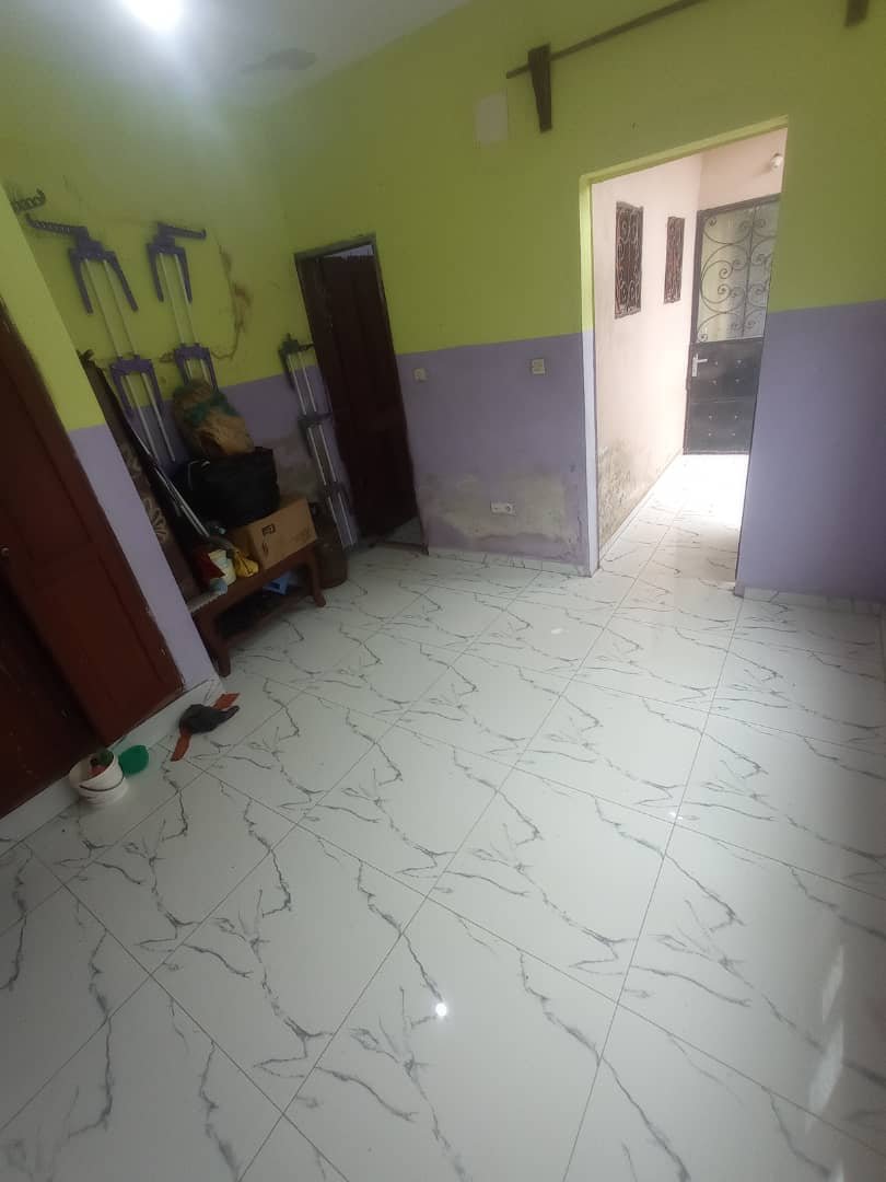 Chambre moderne à louer, Nkolbisson, Yaoundé