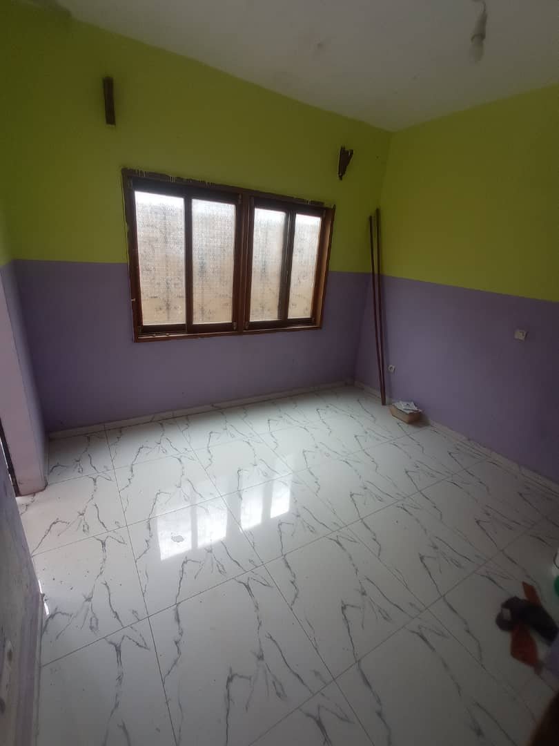 Chambre moderne à louer, Nkolbisson, Yaoundé